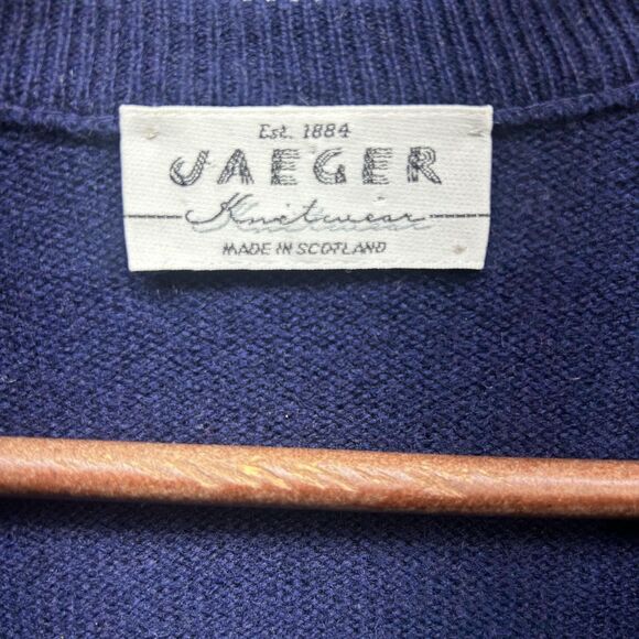 Jaeger Knitwear Sweater Mens Navy Argyle V-Neck Made in Scotland Preppy Golf - Picture 2 of 9
